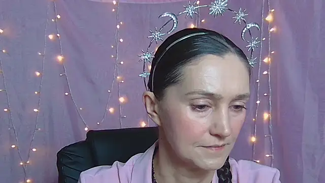TayaFinch online show from 05-14-26, 11:40