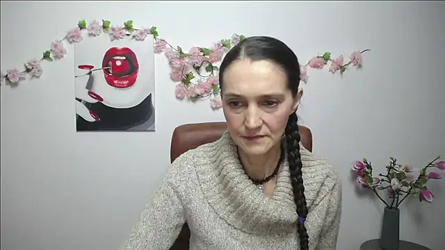 TayaFinch online show from 11-12-25, 01:26