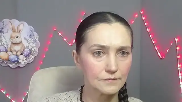 TayaFinch online show from 04-05-26, 12:23