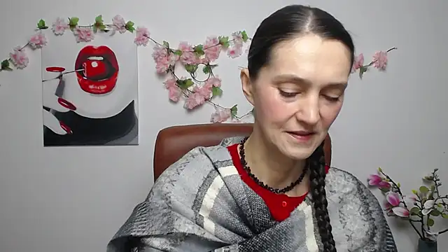 TayaFinch online show from 12-01-25, 01:12