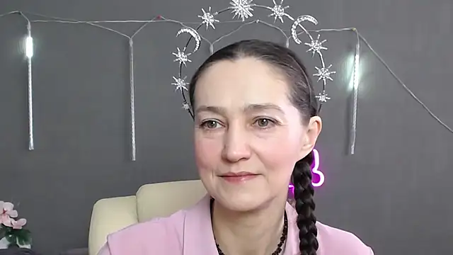 TayaFinch online show from 04-15-26, 10:43