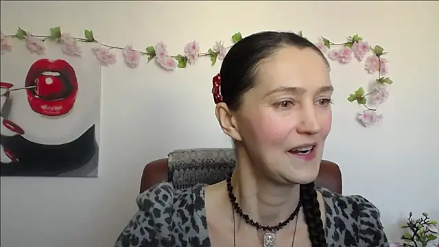 TayaFinch online show from 02-02-26, 01:21