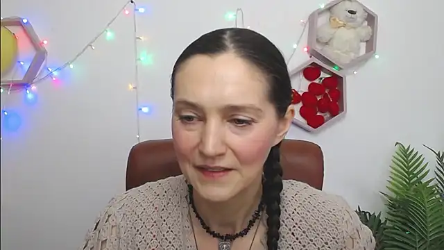 TayaFinch online show from 03-17-26, 01:36