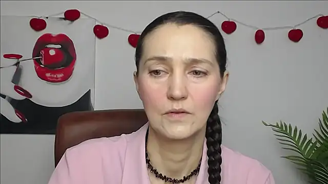 TayaFinch online show from 02-16-26, 01:10