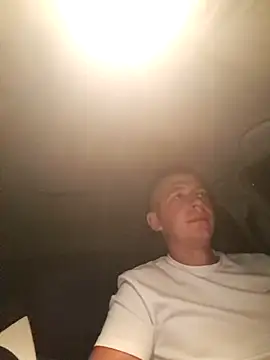 Snapshot of vasylAlarm chatting on 09-20-25, 08:25 vasylAlarm online show from 09-20-25, 08:25