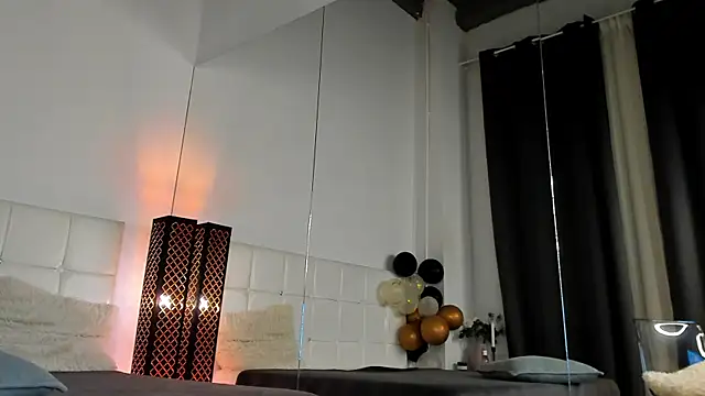 AmiraRees online show from 12-16-25, 06:50