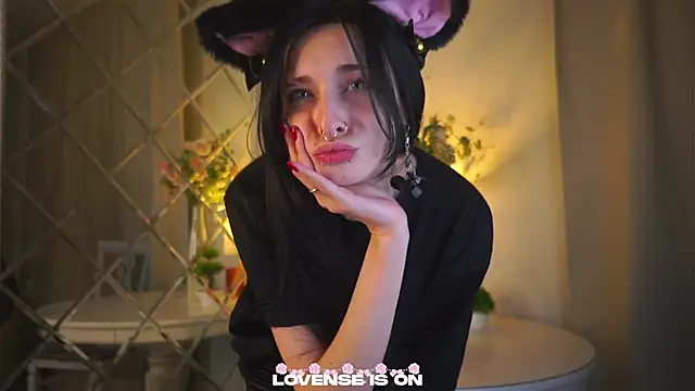 DarcyAspacio online show from 12-03-25, 11:20