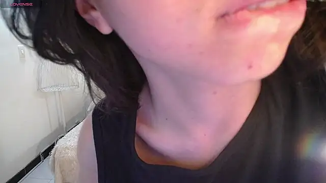 alllyson  online show from 11-05-25, 07:50