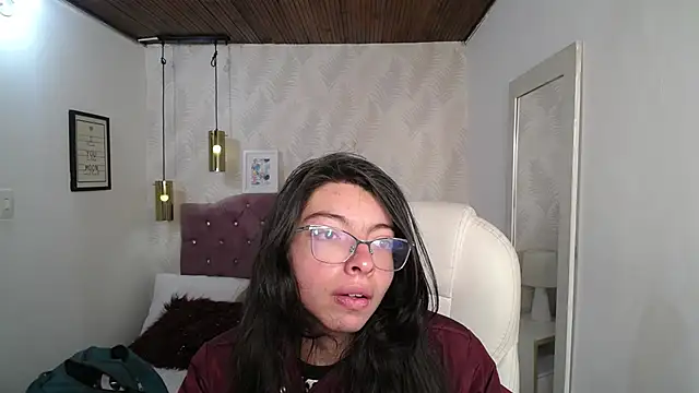 alllyson  online show from 01-10-26, 07:42