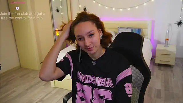 LilyannRosse online show from 10-28-25, 07:07