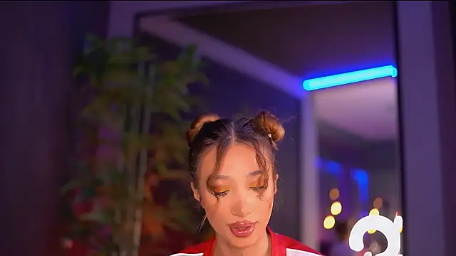 SiennaJayden online show from 10-27-25, 06:20