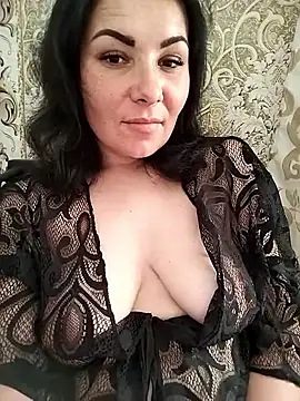 Snapshot of Mia24Blove chatting on 05-24-26, 02:50 Mia24Blove online show from 05-24-26, 02:50