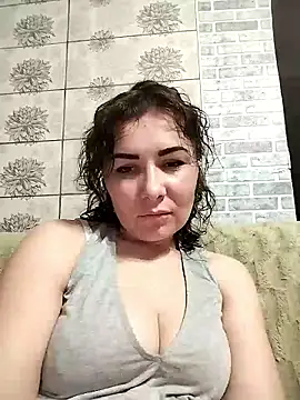 Mia24Blove online show from 01-13-26, 05:06