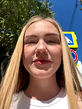 MilaMoone online show from 09-23-25, 10:33