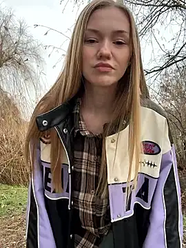 MilaMoone online show from 01-09-26, 10:22