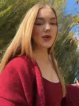 MilaMoone online show from 11-06-25, 11:03