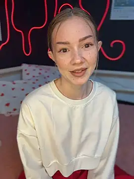 MilaMoone online show from 04-09-26, 11:16