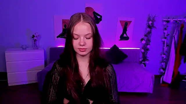 BetsyKiss online show from 04-24-26, 05:04