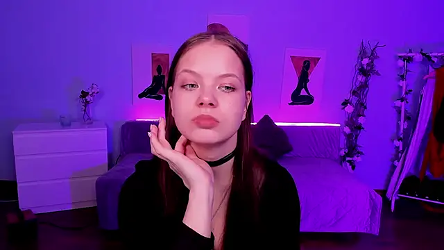 BetsyKiss online show from 04-22-26, 05:09