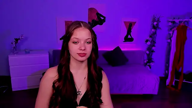 BetsyKiss online show from 04-04-26, 05:08