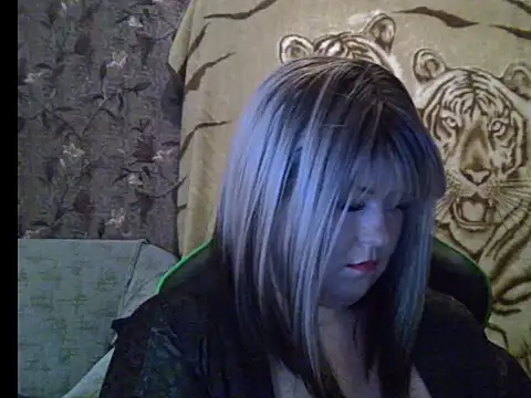 YuliiaSan online show from 11-29-25, 10:54