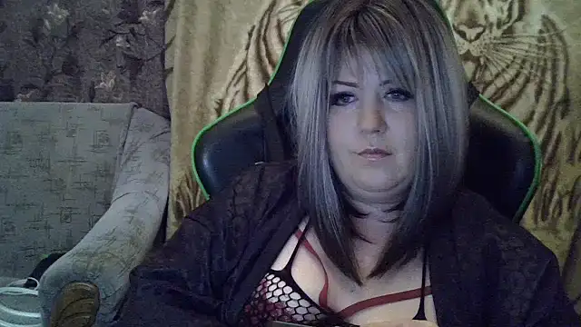 YuliiaSan online show from 10-15-25, 11:13