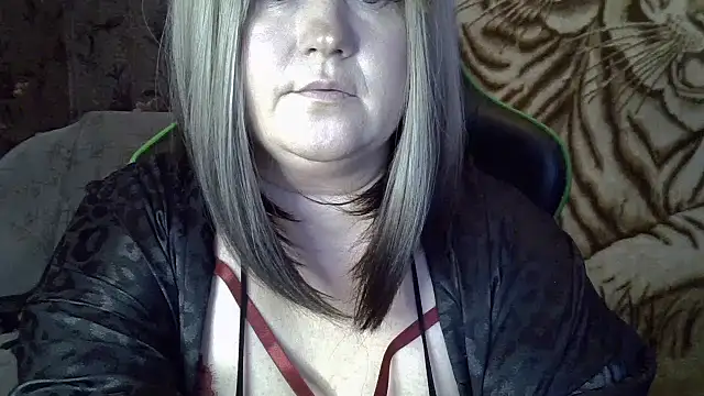 YuliiaSan online show from 09-27-25, 02:23