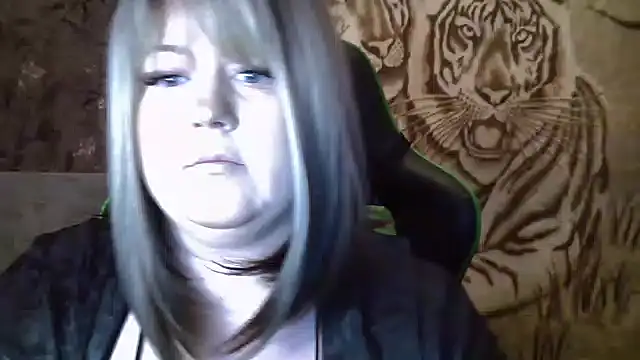 YuliiaSan online show from 10-01-25, 02:54