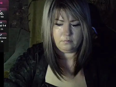 YuliiaSan online show from 11-10-25, 04:17