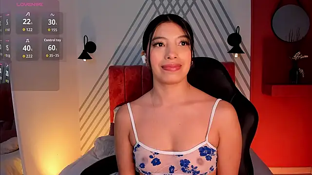 Tiffany Low online show from 09-26-25, 01:40