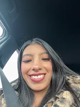 Tiffany Low online show from 05-26-26, 03:54