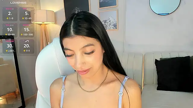 Tiffany Low online show from 02-26-26, 03:56