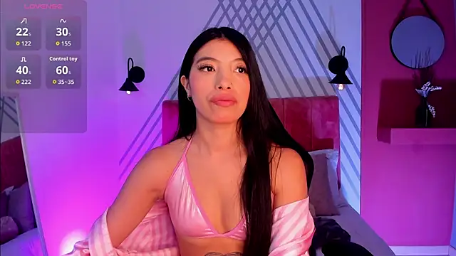 Tiffany Low online show from 09-25-25, 02:12