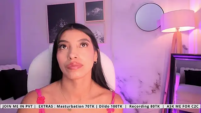 Tiffany Low online show from 05-07-26, 02:53