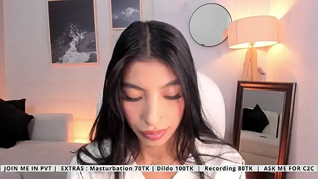 Tiffany Low online show from 05-04-26, 02:20