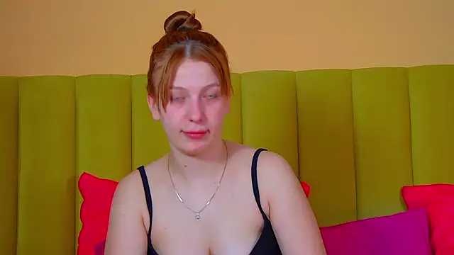 BeatriceBinoche online show from 11-15-25, 06:34