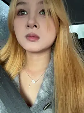 yuki june online show from 11-07-25, 09:03