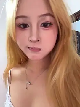 yuki june online show from 09-26-25, 11:06