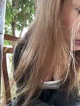 yuki june online show from 03-23-26, 08:47