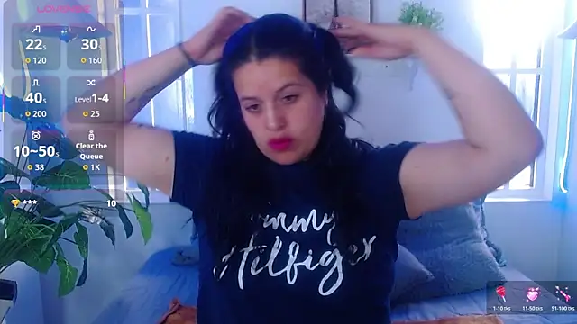 Andrea secret  online show from 12-16-25, 02:43