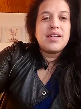 Andrea secret  online show from 03-25-26, 01:43