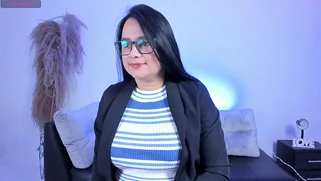 Megancoxx online show from 10-14-25, 11:00