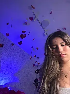 EMILIIA RICHTER   online show from 02-12-26, 07:57