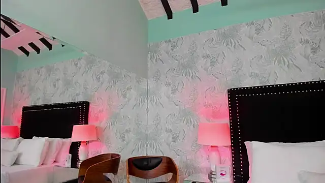 Snapshot of SamyySwet chatting on 03-01-26, 01:16 SamyySwet online show from 03-01-26, 01:16