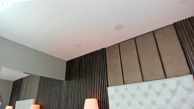 Snapshot of SamyySwet chatting on 11-05-25, 08:01 SamyySwet online show from 11-05-25, 08:01