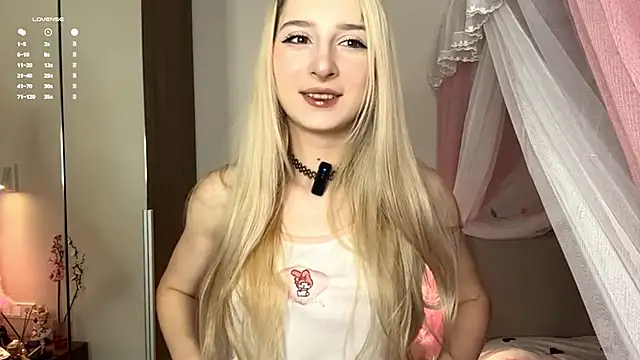 FridaAaberg online show from 01-11-26, 07:48