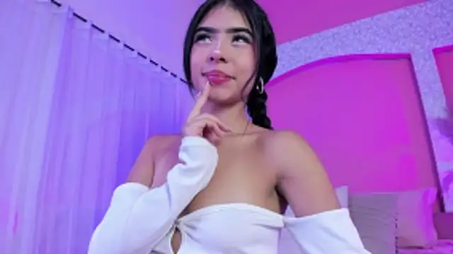 Peytonn Monroe online show from 04-28-26, 07:29