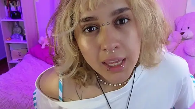 NekoWaifu online show from 03-10-26, 03:16