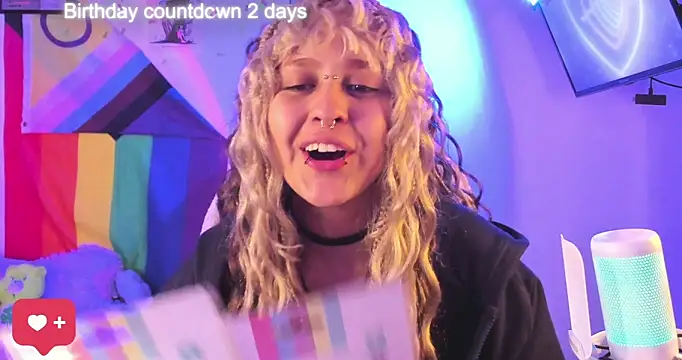 NekoWaifu online show from 11-19-25, 01:33