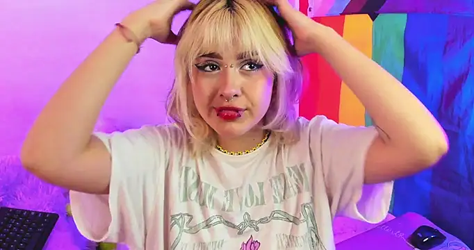 NekoWaifu online show from 11-04-25, 01:15